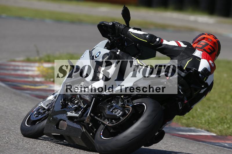 /Archiv-2024/29 12.06.2024 MOTO.CH Track Day ADR/Gruppe gelb/23